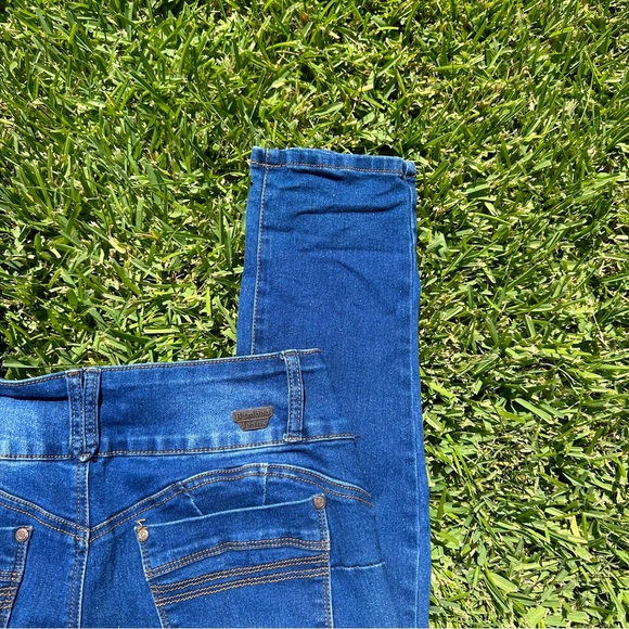 Bamboo Ultra High Rise Skinny Jeans Triple Button Size 15 - Picture 8 of 8